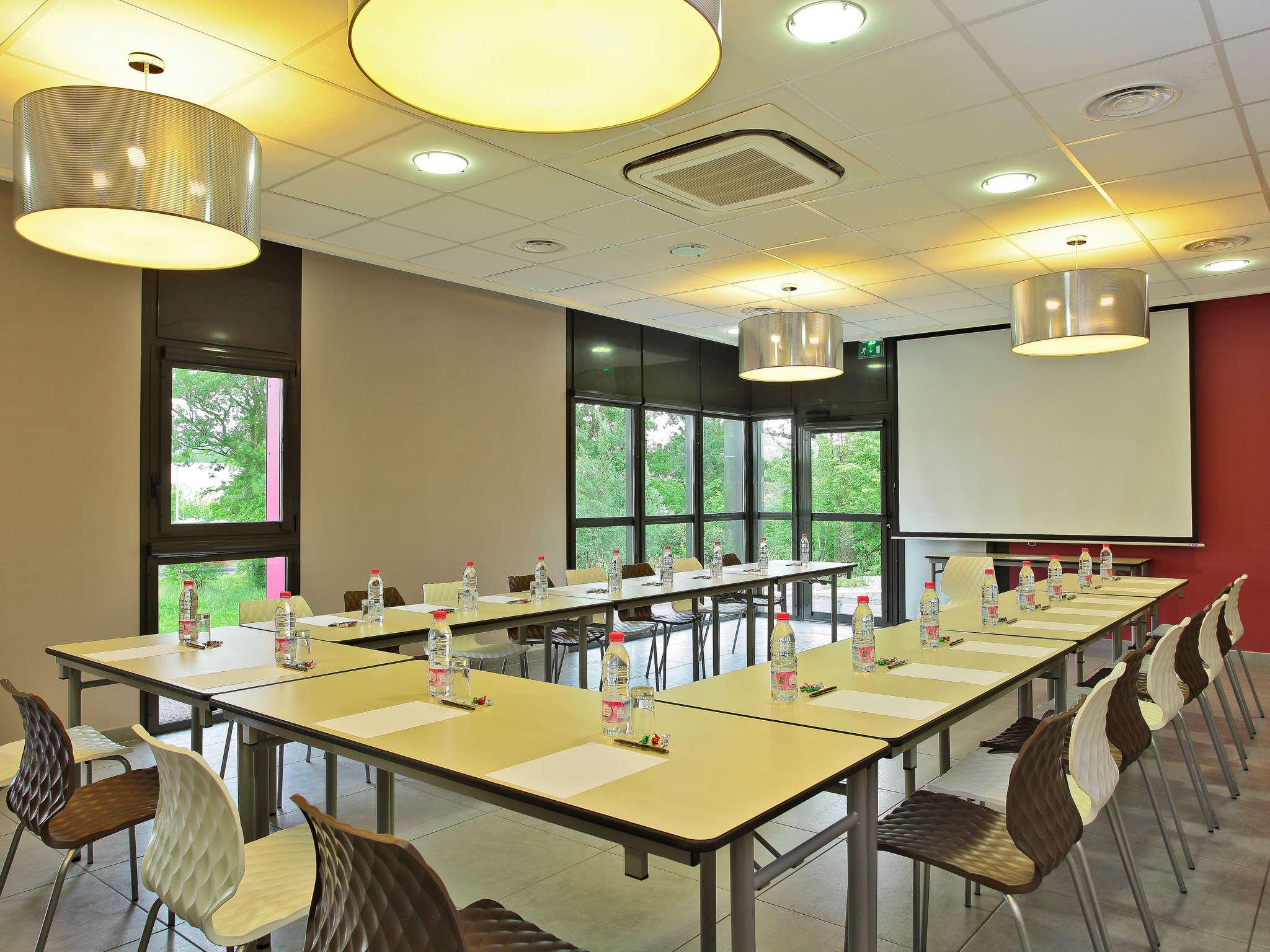 Ibis Styles Castres Hotel Castres (Tarn)